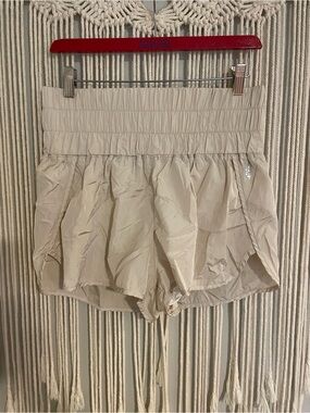 FP Movement by Free People Cream Elastic-Waist Athletic Shorts